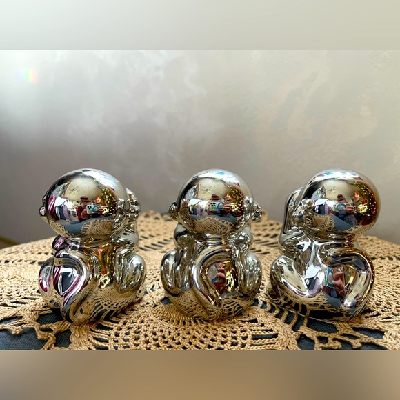 Three Wise Monkeys Small Silver Statues - Picture 5 of 5